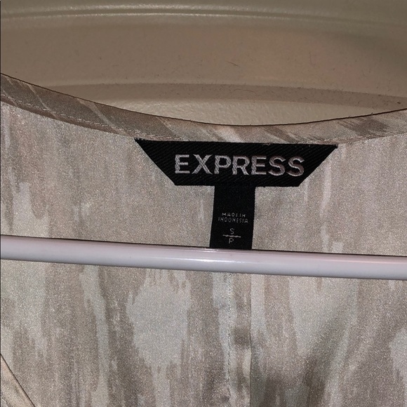 Express Top - Picture 4 of 5